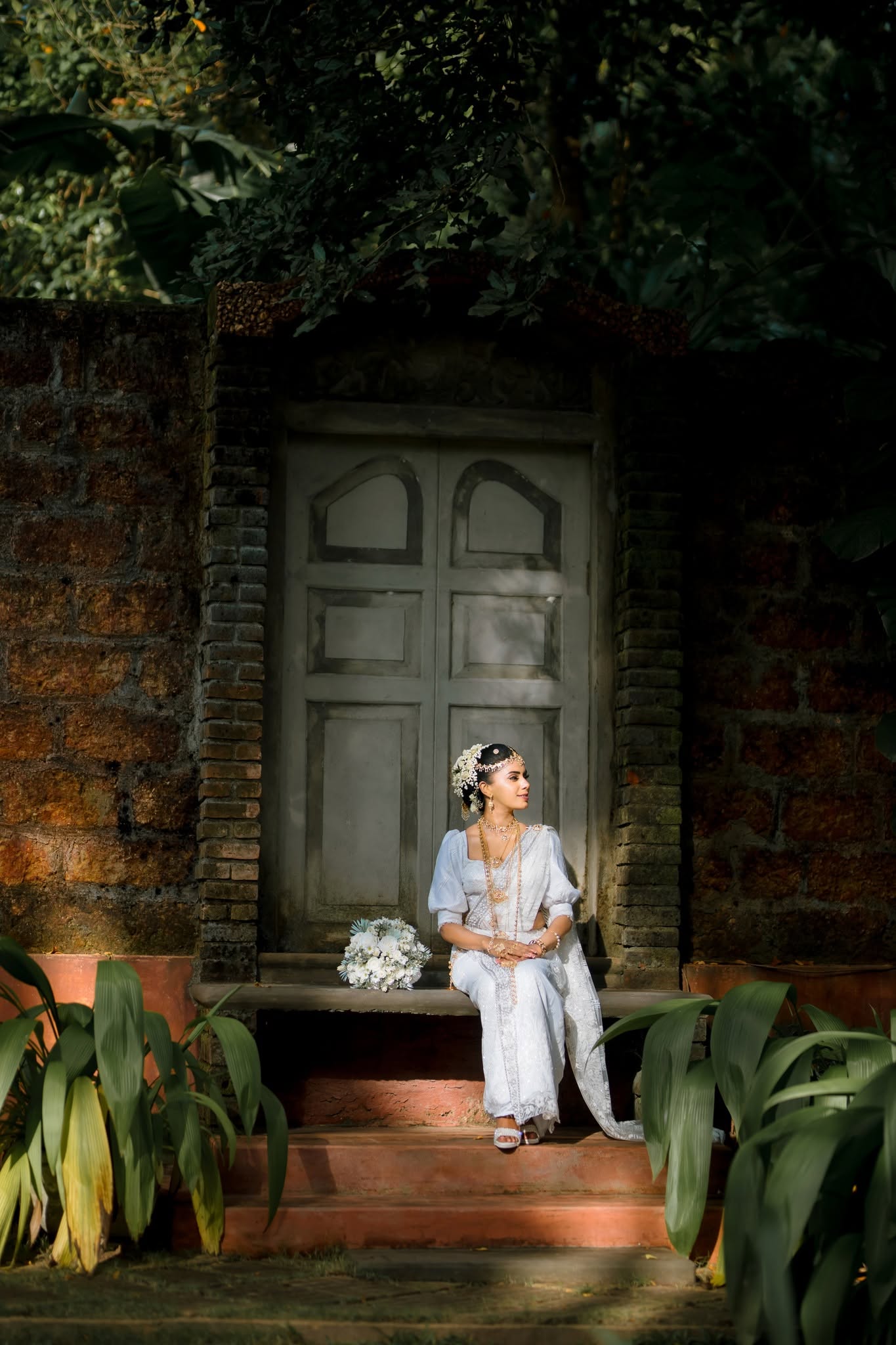 Susiri Wijayasiri, owner and lead photographer at Studio Sehasna